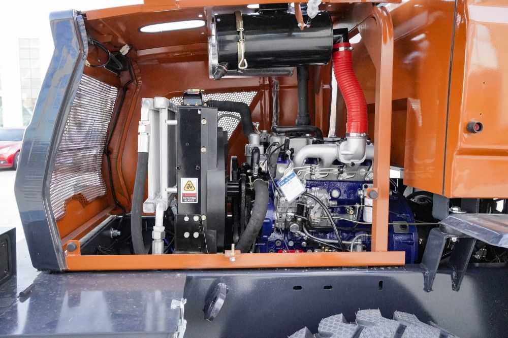 Maintenance content of hydraulic system of wheel loader